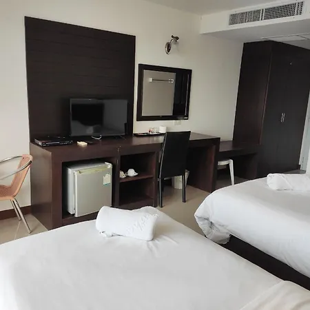 Baan Manthana Hotel, Hua Hin Exterior photo
