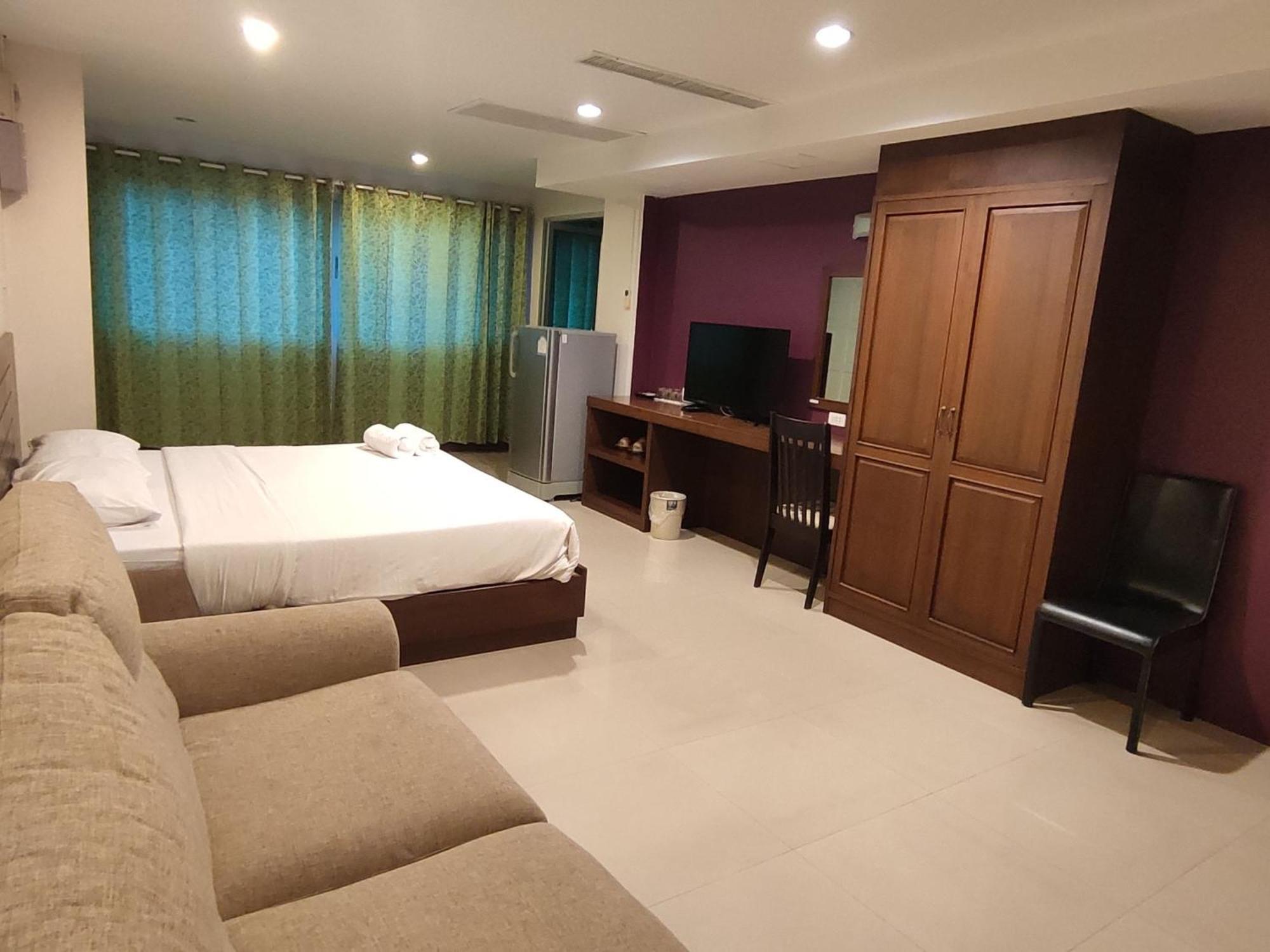 Baan Manthana Hotel, מלון הואה הין