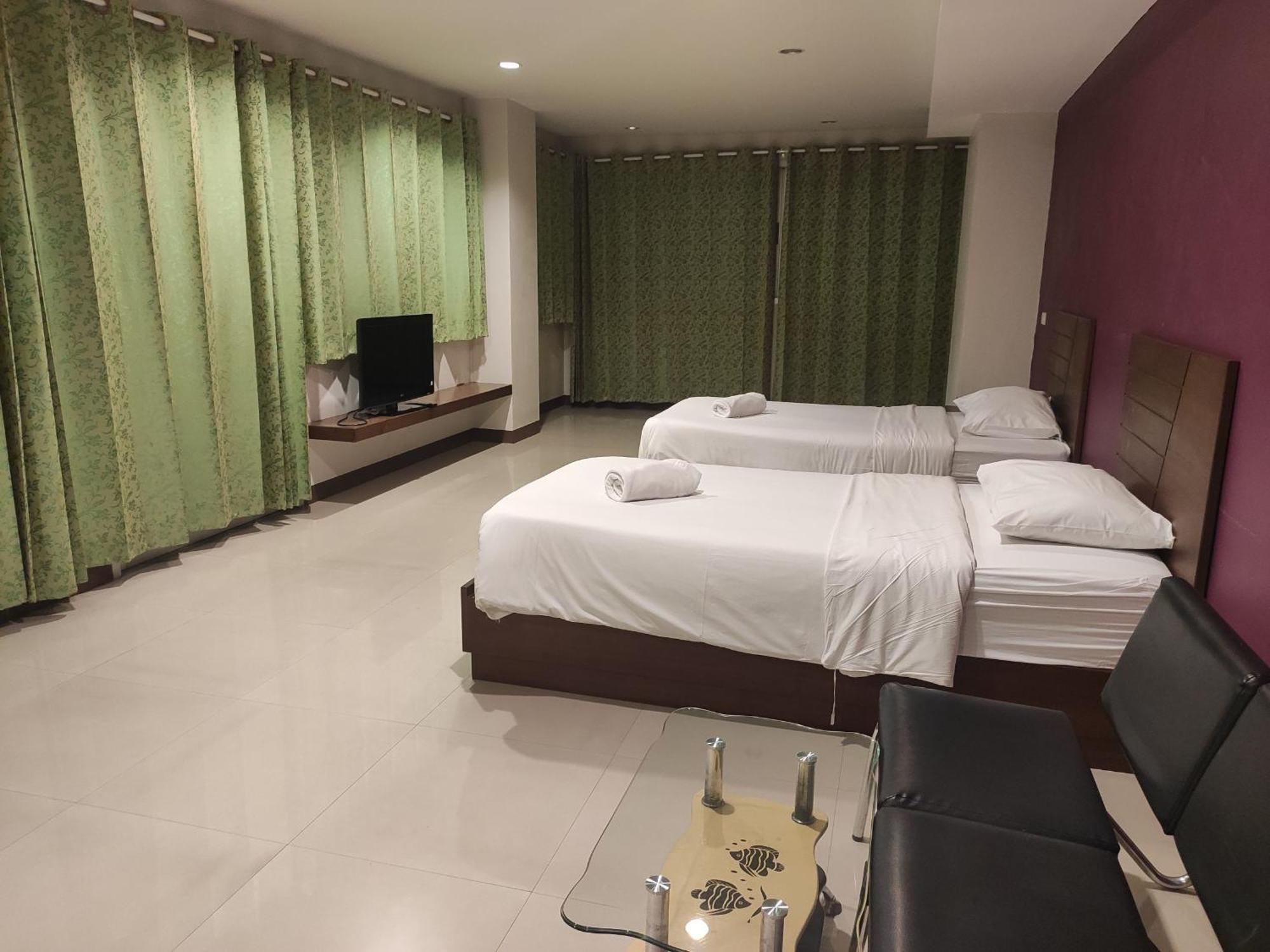 מלון Baan Manthana Hotel, הואה הין