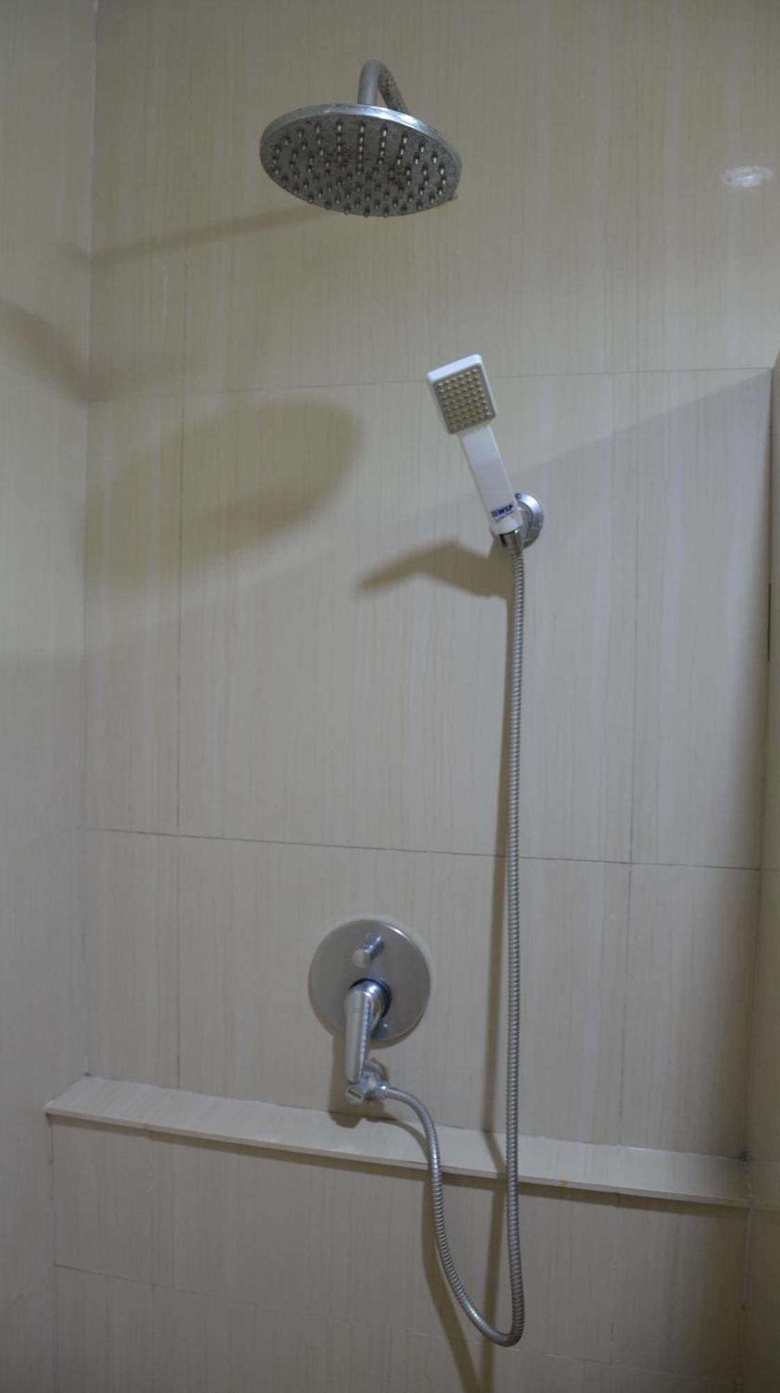 Baan Manthana Hotel, מלון 3*